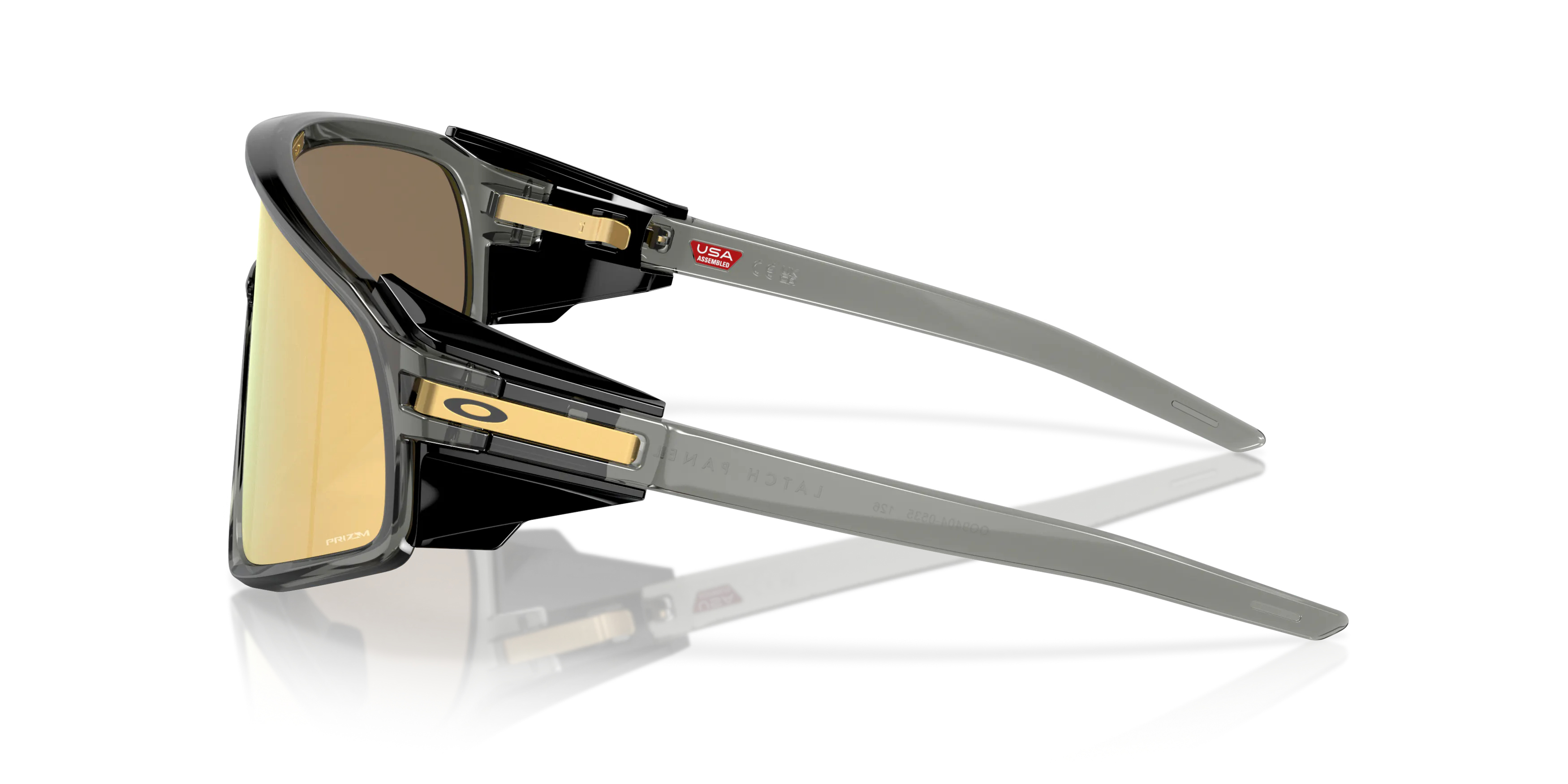 Angle_Left02, Oakley Latch Panel OO9404 940405 Solglasögon