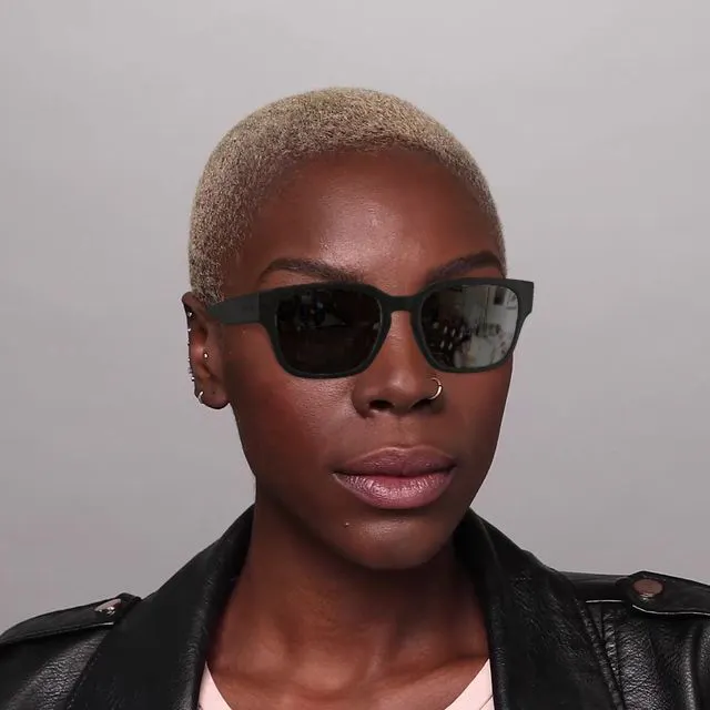 On_Model_Female01, Arnette TYPE Z AN4294 121987