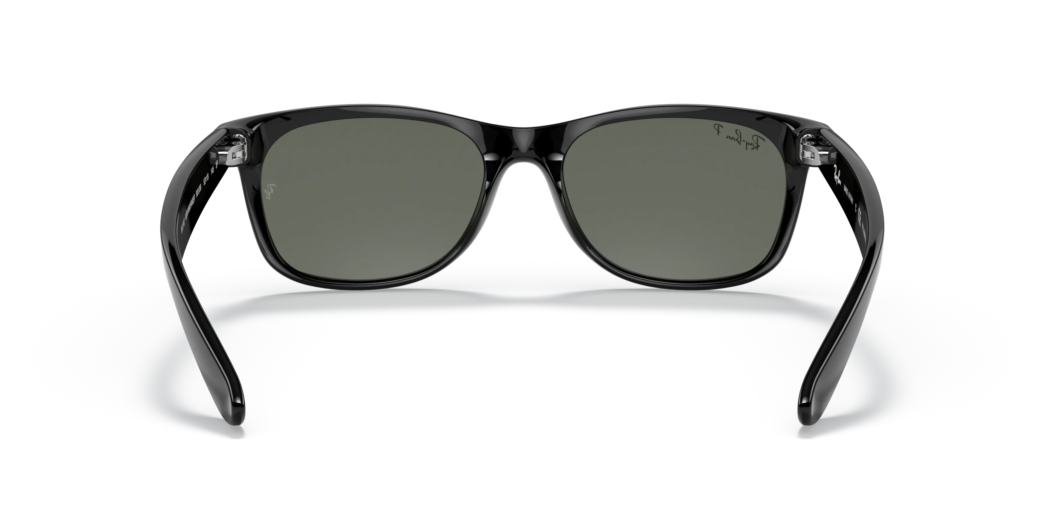 Detail02, Ray-Ban New Wayfarer Classic RB 2132 Sunglasses