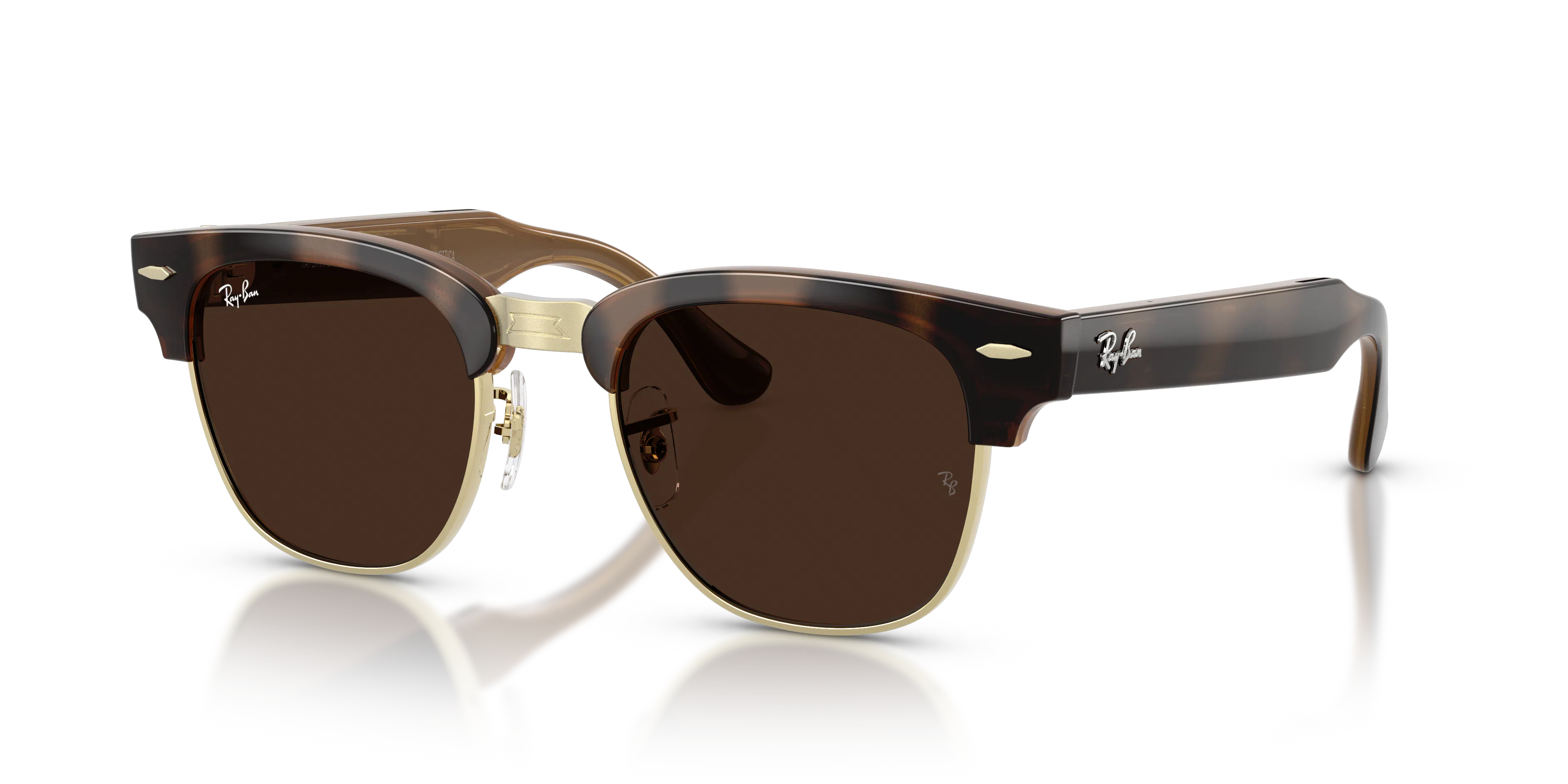 Detail05, Ray-Ban Meta Audio Clubmaster RW 7004 with Transitions® lenses