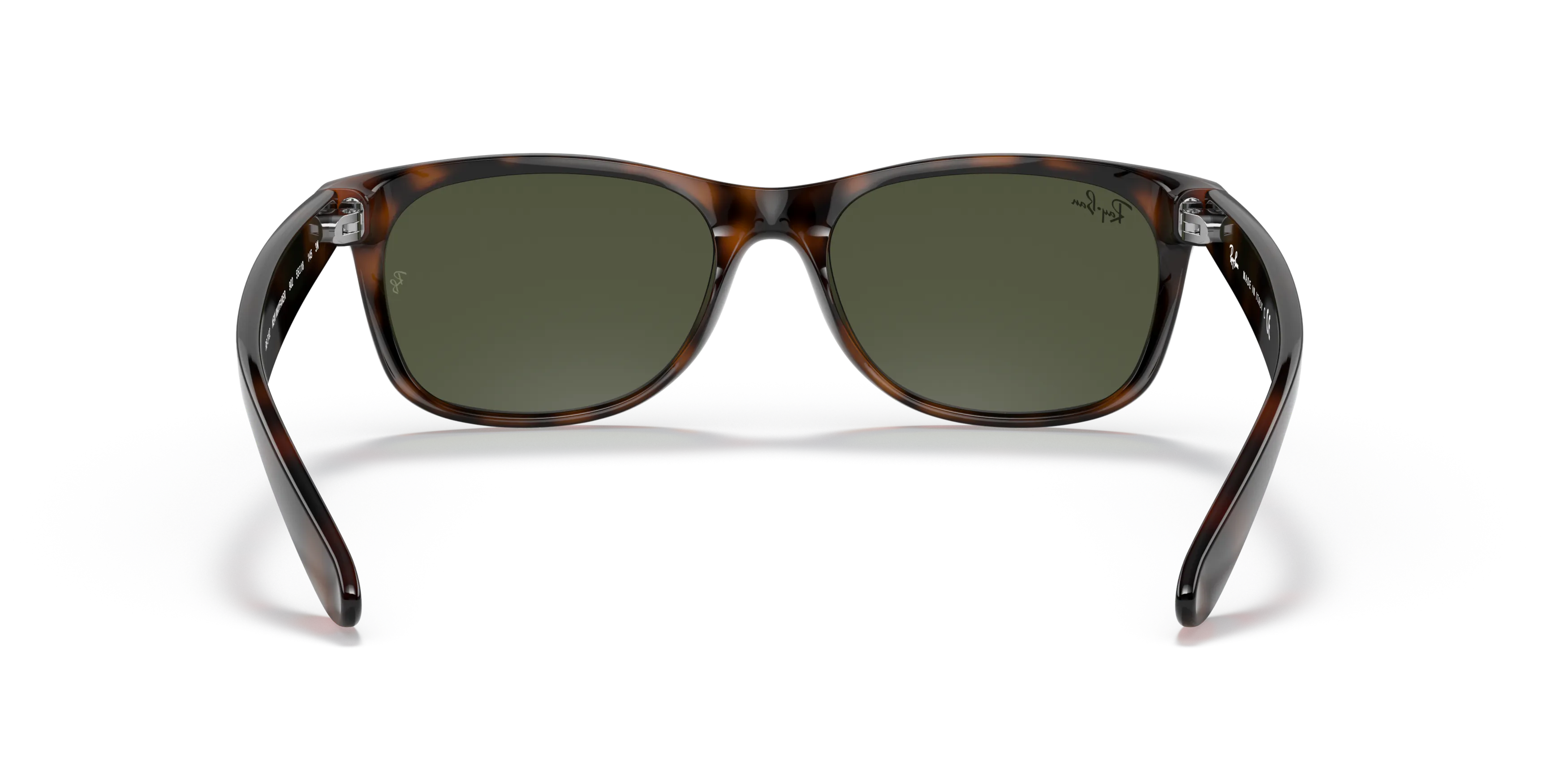 Detail02, Ray-Ban New Wayfarer Classic RB 2132 Sunglasses