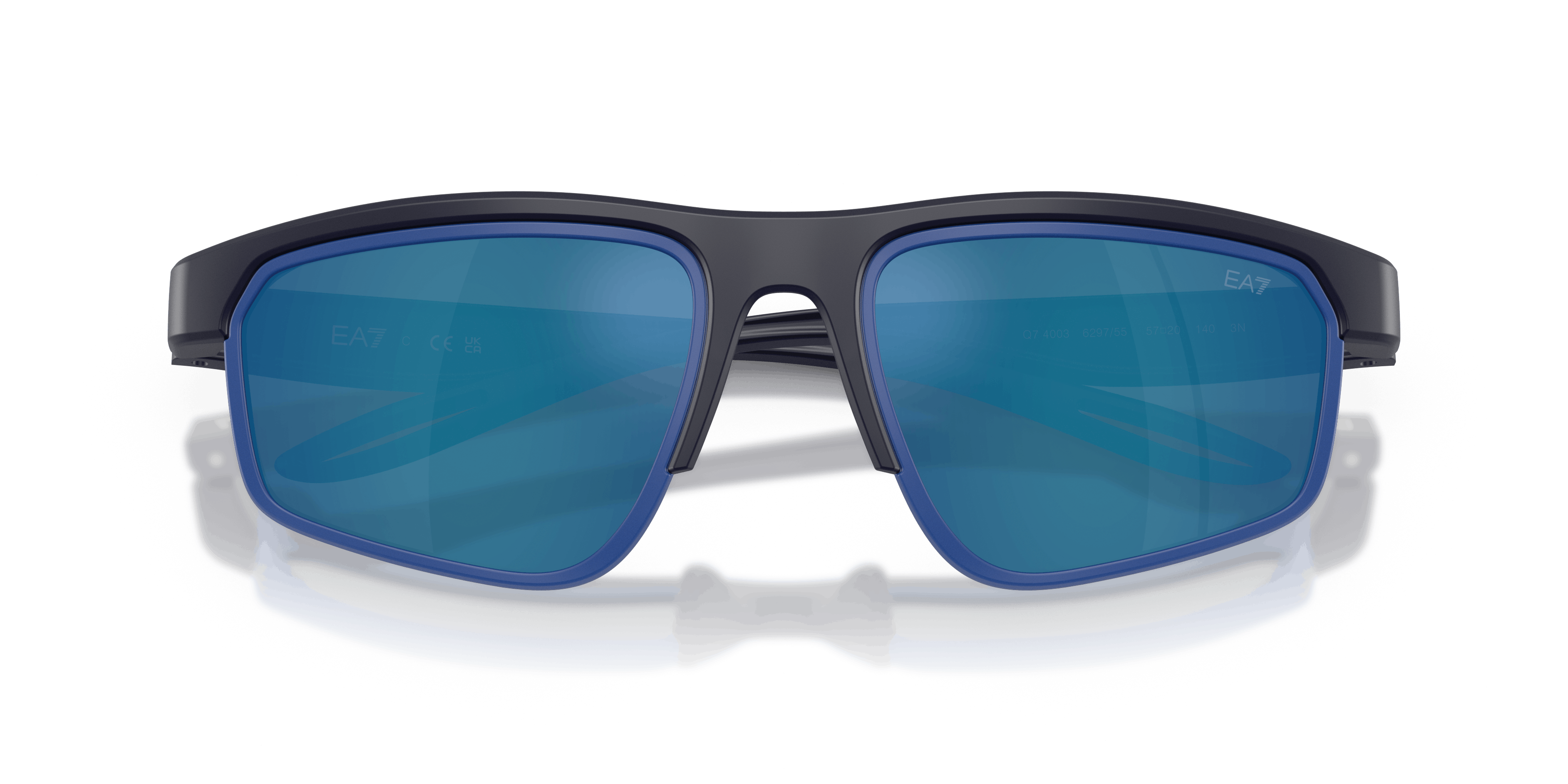 Folded, EA7 Q74003 629755