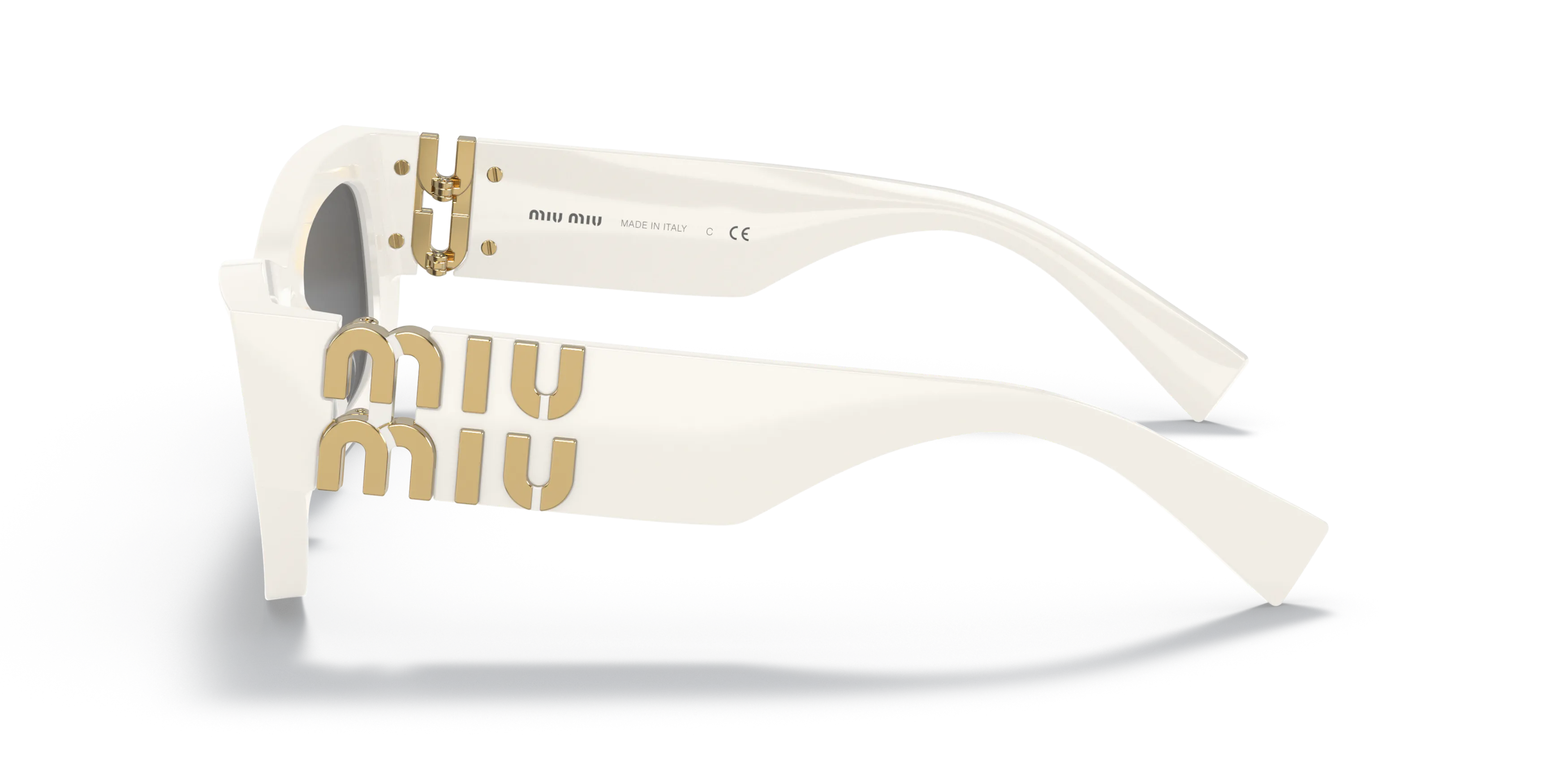 Angle_Left02, MIU MIU Runway MU 09WS 1425S0