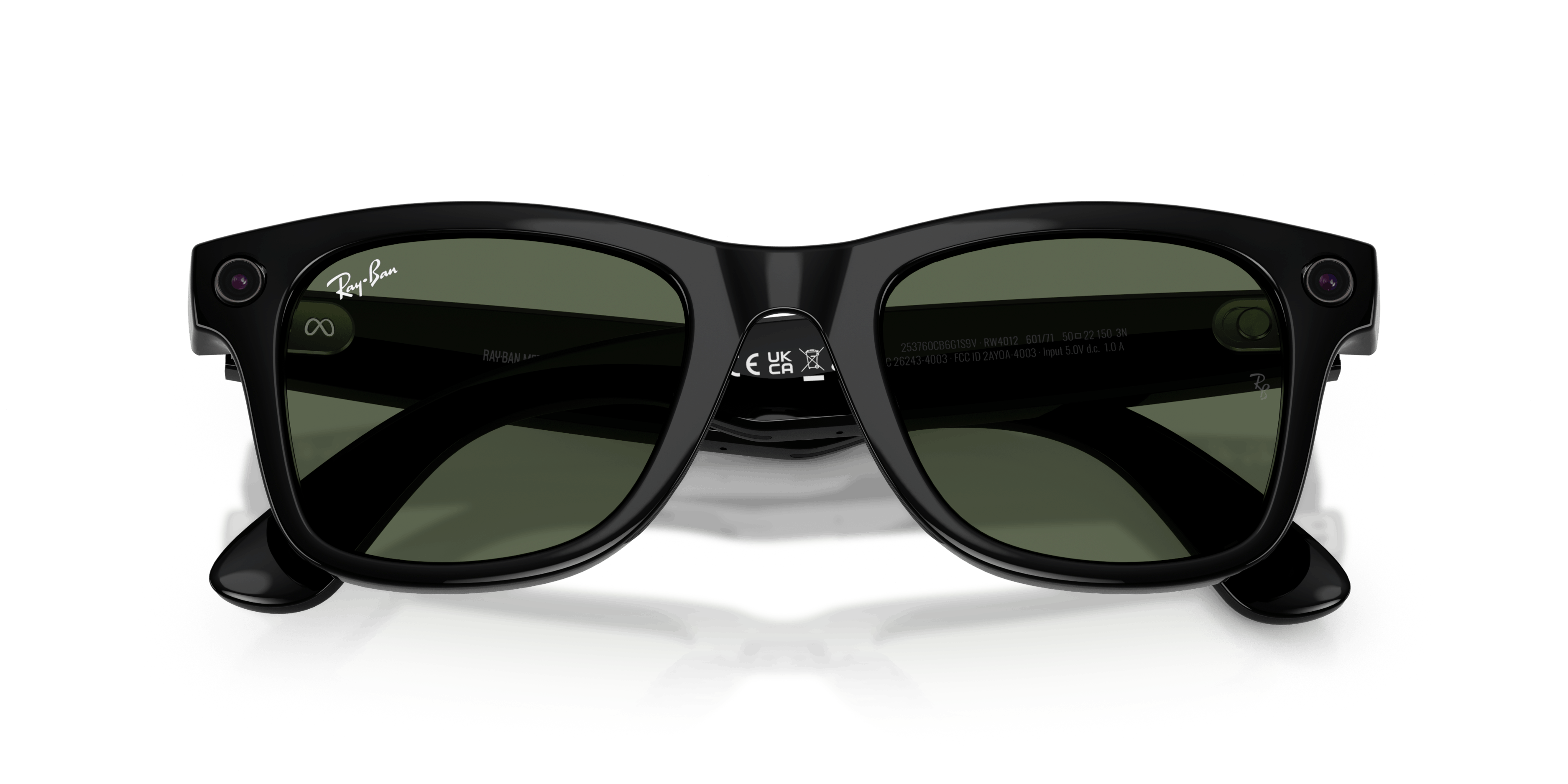Folded, Ray-Ban Meta Wayfarer (Gen 2) RW 4012