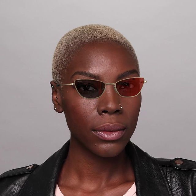 On_Model_Female01 Unofficial UNSF0136 Sunglasses Red / Gold