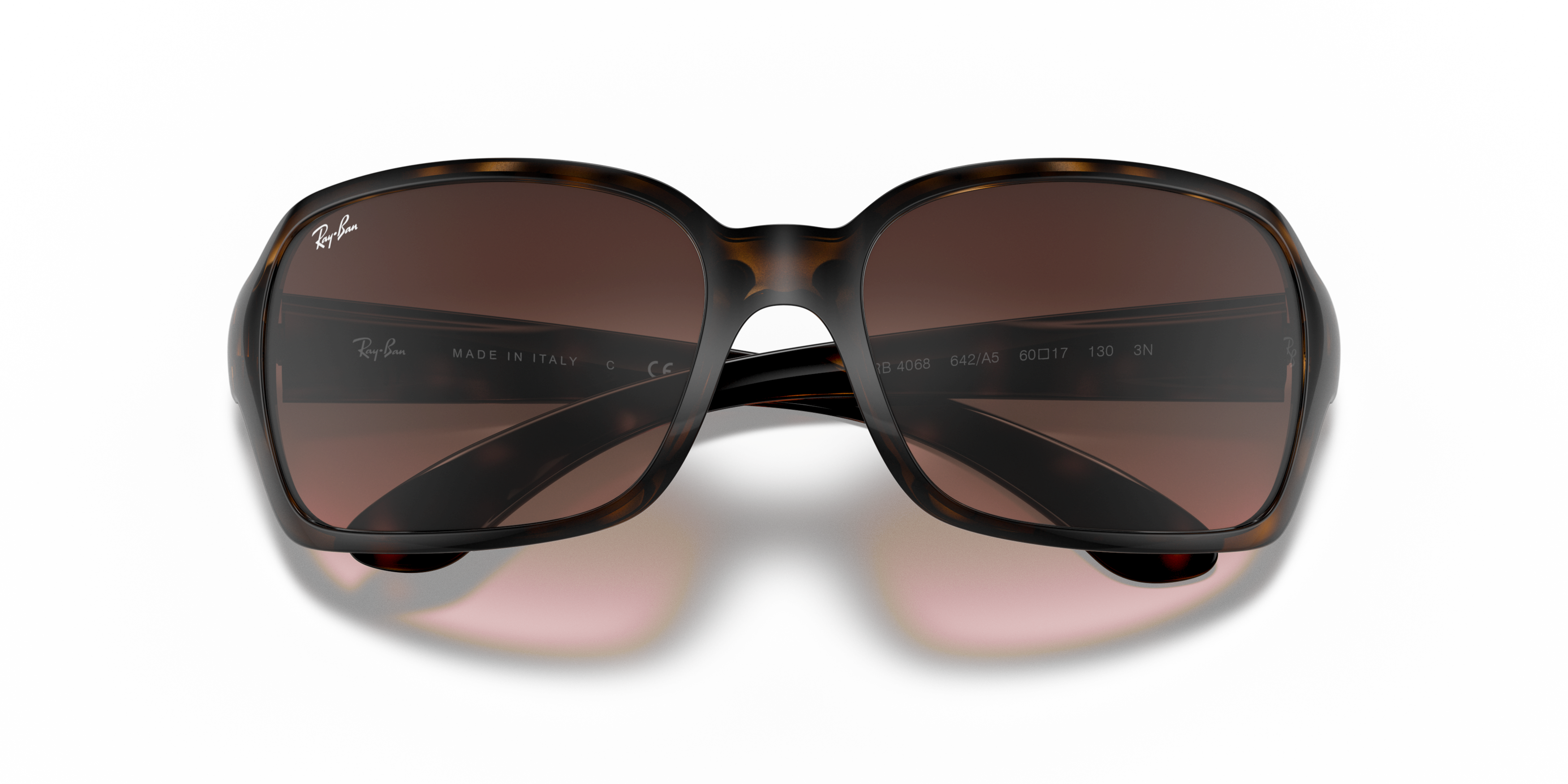 Folded Ray-Ban RB 4068 (642/A5) Sunglasses Brown / Tortoise Shell
