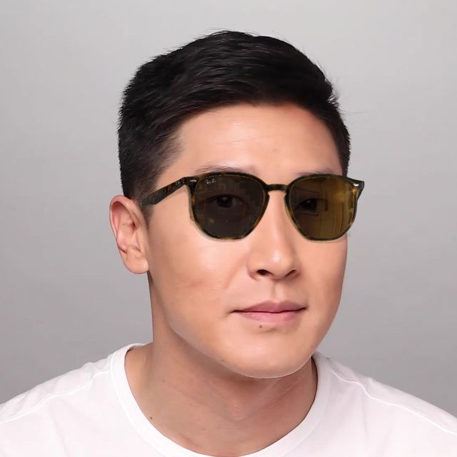 [products.image.on_model_male03] RAY-BAN RB4306 710/73
