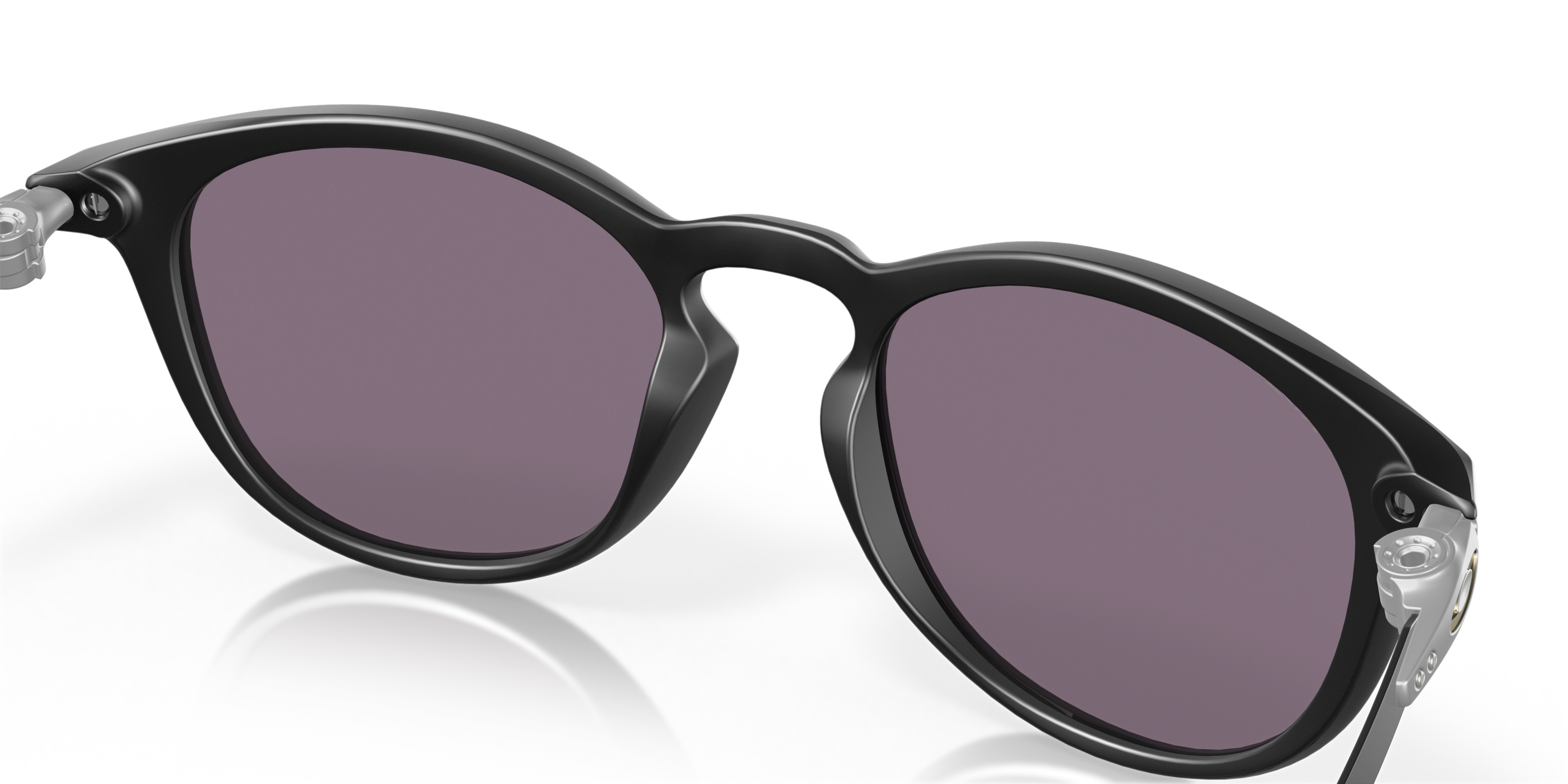 Detail03 Oakley Pitchman R OO 9439 (943901) Sunglasses Grey / Black