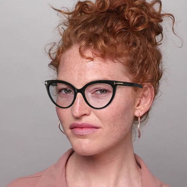 On_Model_Female02 Tom Ford FT 5674-B (001) Glasses Transparent / Black