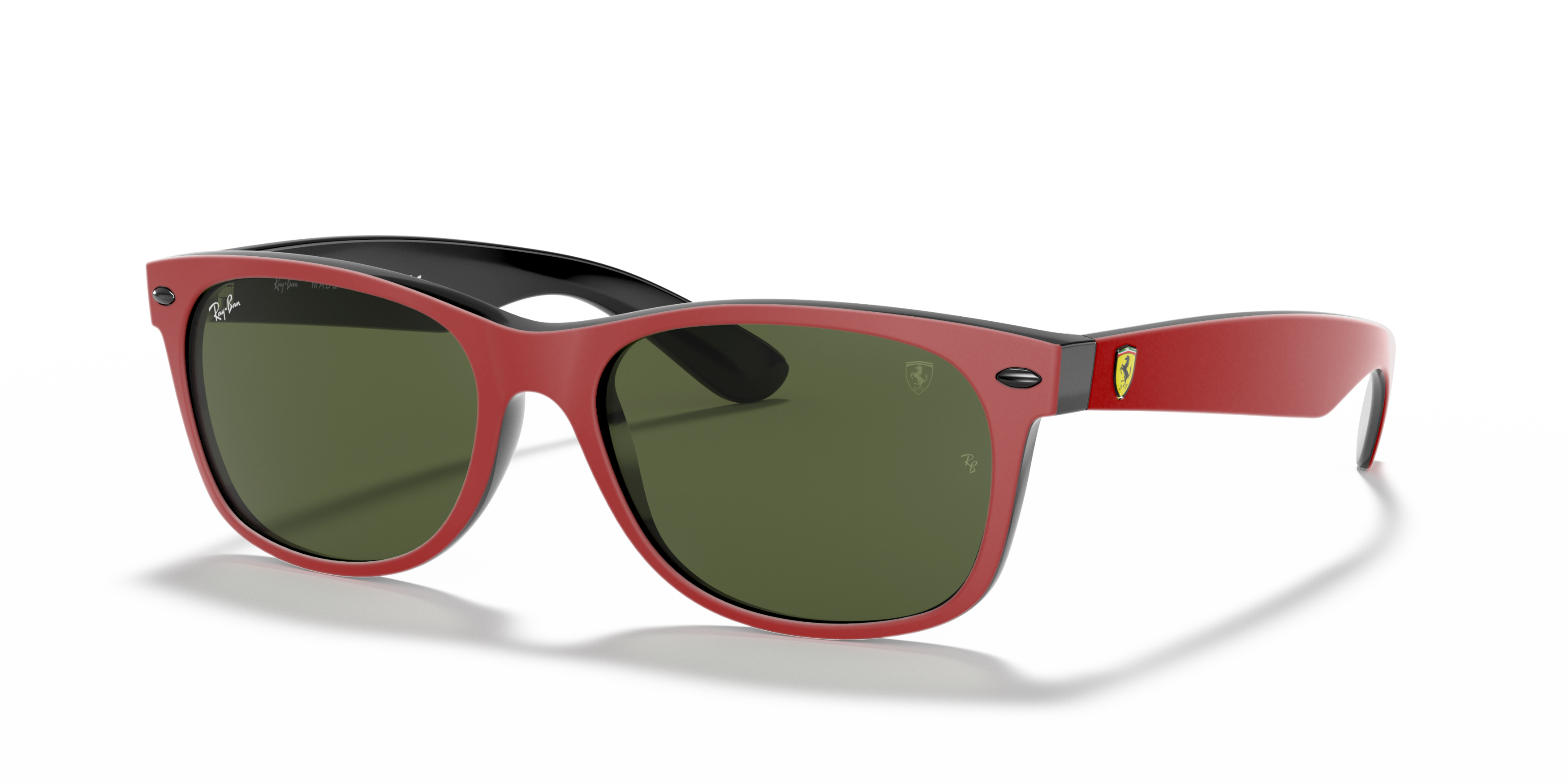 Angle_Left01 Ray-Ban RB 2132M Sunglasses Green / Red